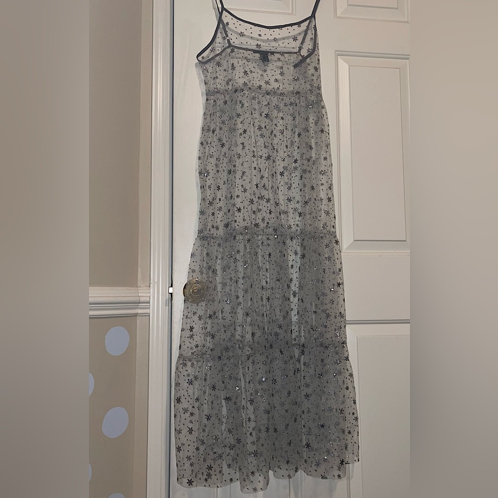 💜Brand new without tags sparkly sequin overlay dress